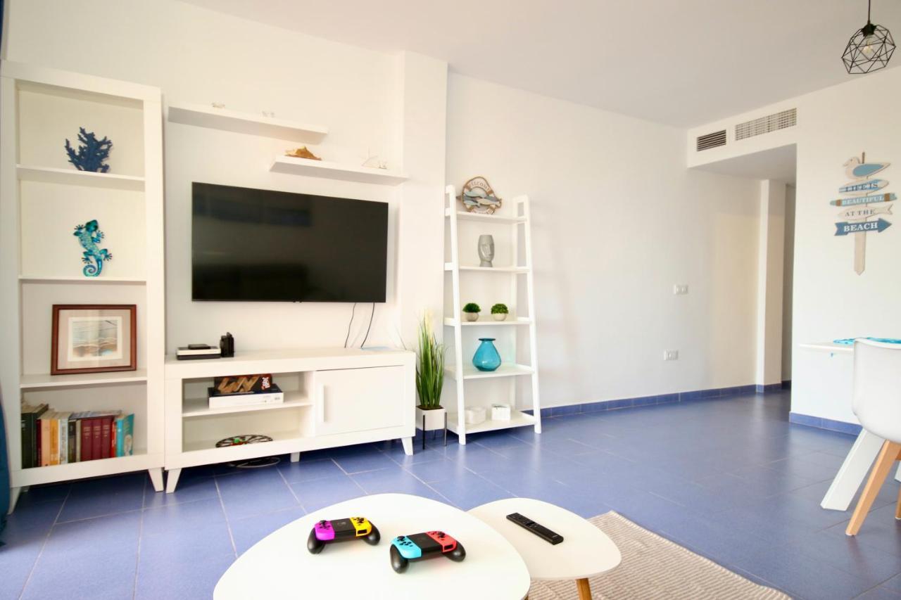 Xposure Beach Apartment Вера Екстериор снимка